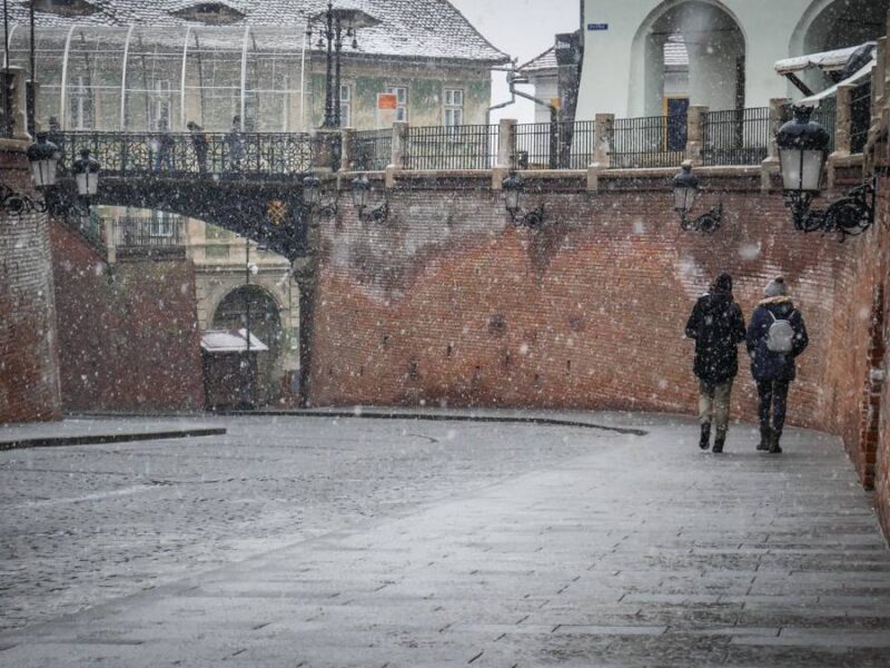 vreme friguroasă până în 20 ianuarie. temperaturi și de minus 13 grade noaptea și posibile ninsori