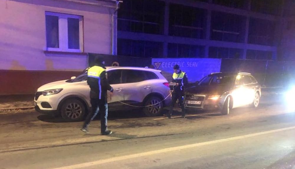 accident pe bulevardul coposu. un șofer neatent a tamponat o mașină din fața sa