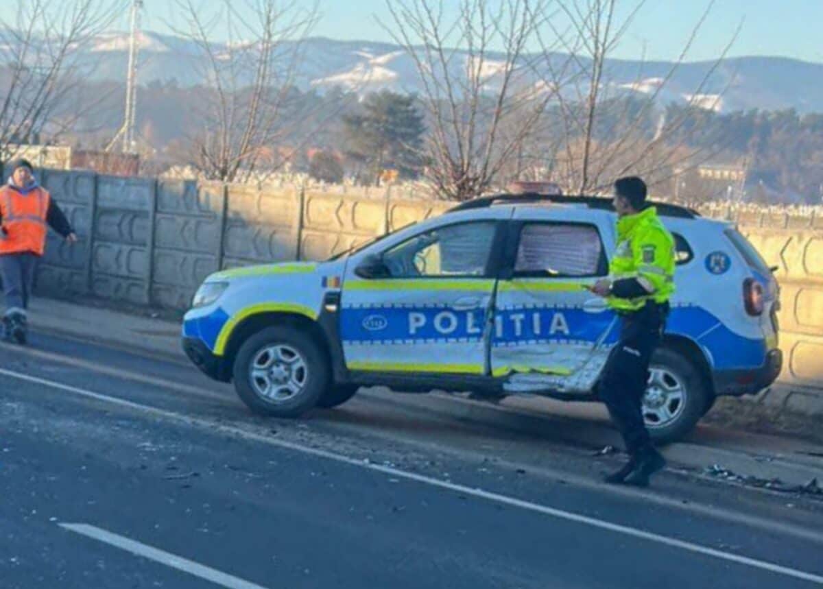 Mașina de poliție implicată în accidentul din Cisnădie avea semnalul acustic pornit. Șoferița nu a dat prioritate