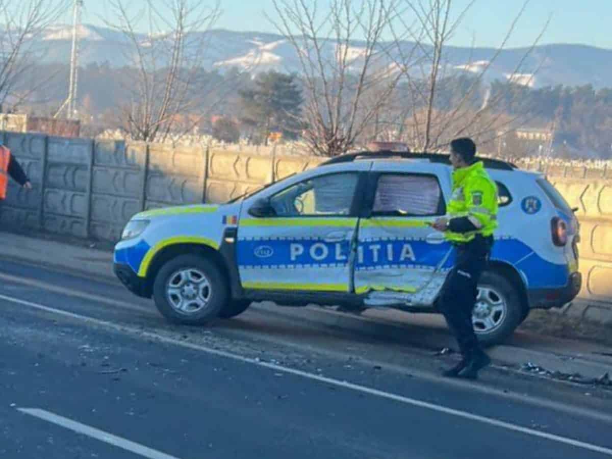 Mașina de poliție implicată în accidentul din Cisnădie avea semnalul acustic pornit. Șoferița nu a dat prioritate