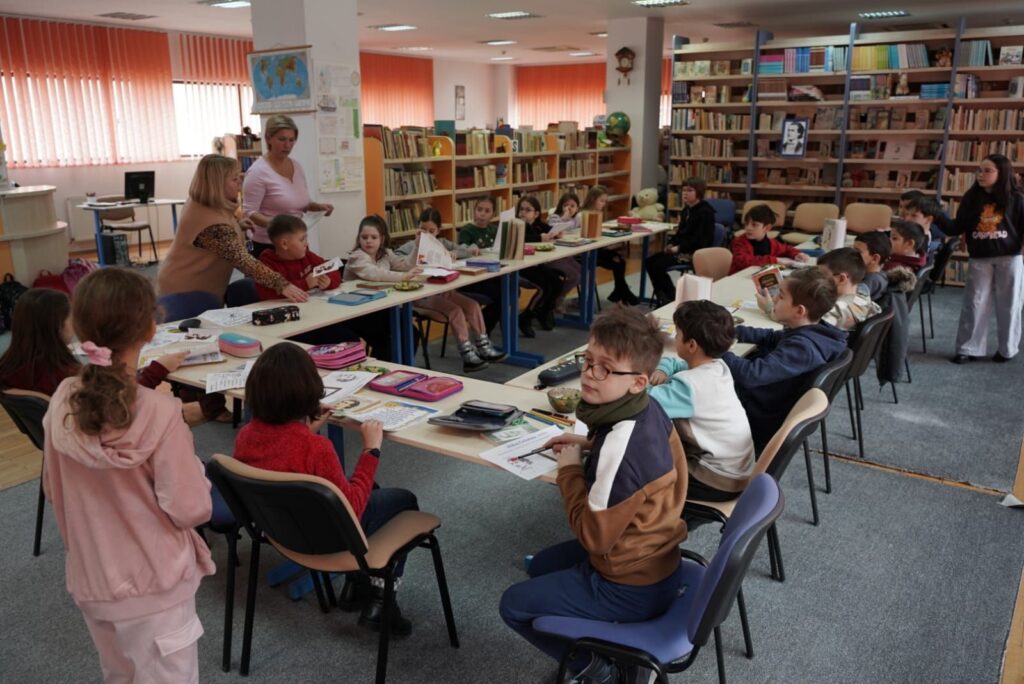 Luceafărul poeziei românești omagiat la Biblioteca Municipală St. L. Roth din Mediaș (foto)