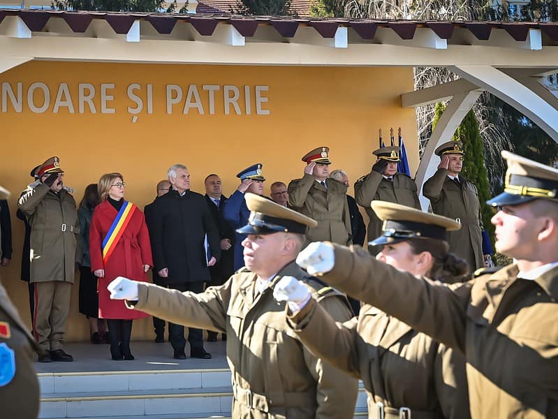 școala militară din sibiu aniversează 5 ani de excelență în educația militară. primarul astrid fodor: ”o instituție de prestigiu” (foto)