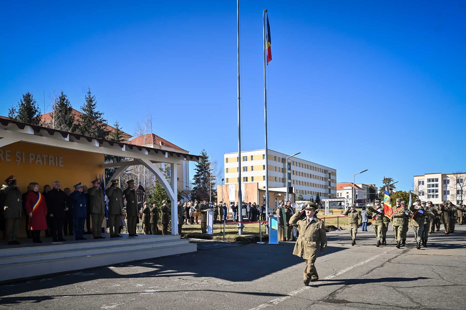 Școala Militară din Sibiu aniversează 5 ani de excelență în educația militară. Primarul Astrid Fodor: ”O instituție de prestigiu” (foto)