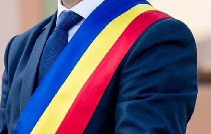 liber la traseismul de la un partid la altul pentru primarii în funcție. nu mai sunt în pericol să își piardă mandatul