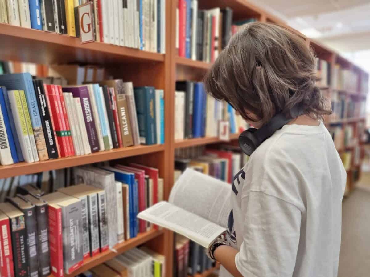 ziua lecturii marcată de sibieni împreună cu biblioteca astra