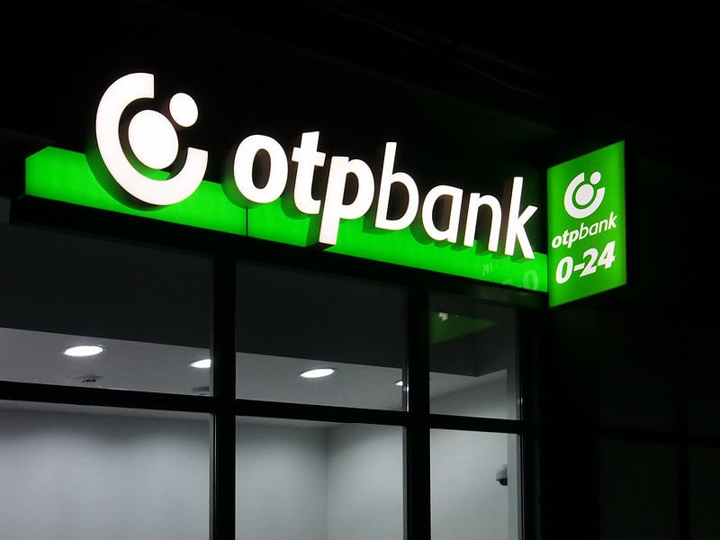 banca transilvania cumpără unitățile otp bank din românia