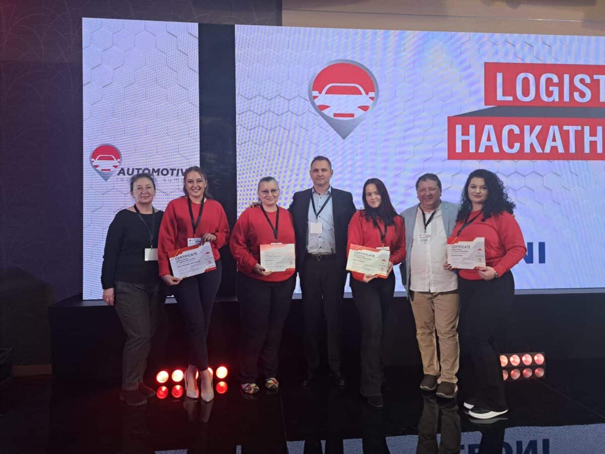 studenți de la sibiu pe podium la hackathonul de logistică. au impresionat cu o idee fezabilă de reducere a amprentei de carbon