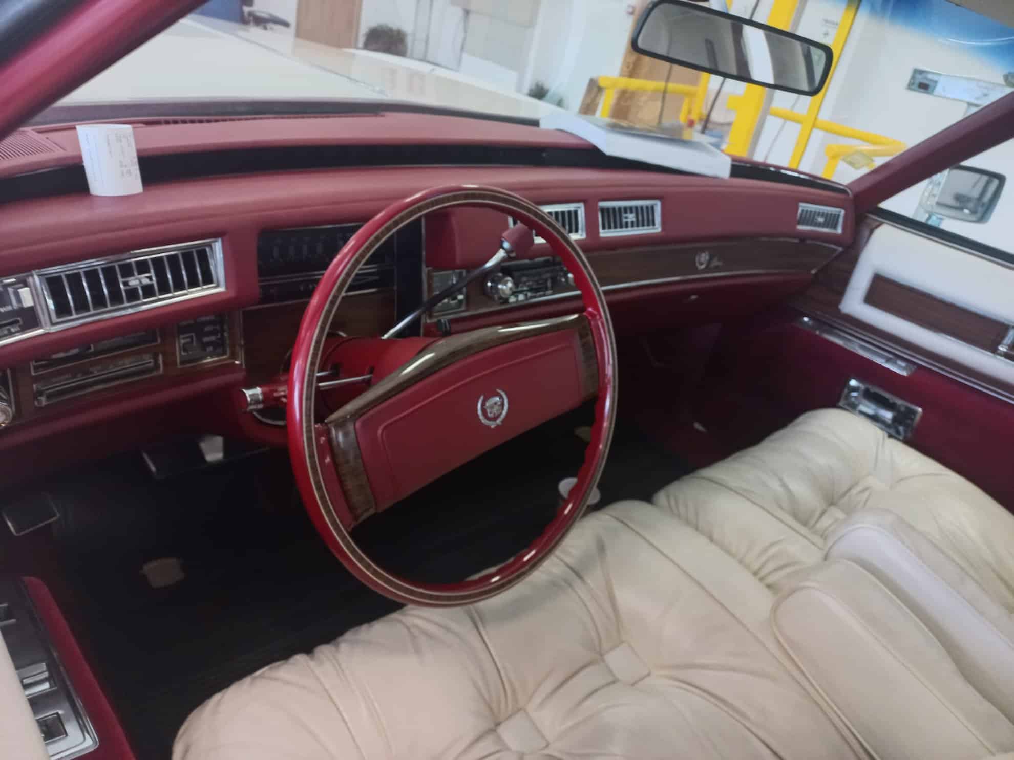 Apariție rară la RAR. Cadillac Eldorado Biarritz din 1978: ”O sufragerie pe roți” (foto)