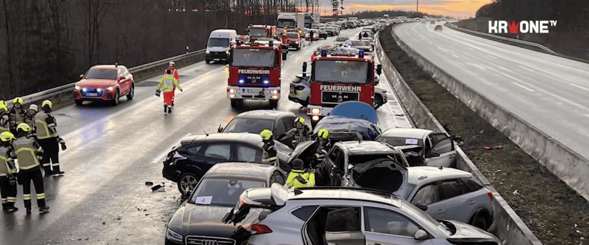 carambol cu 40 de mașini pe o autostradă din germania. zeci de oameni răniți, dintre care doi au murit (video, foto)