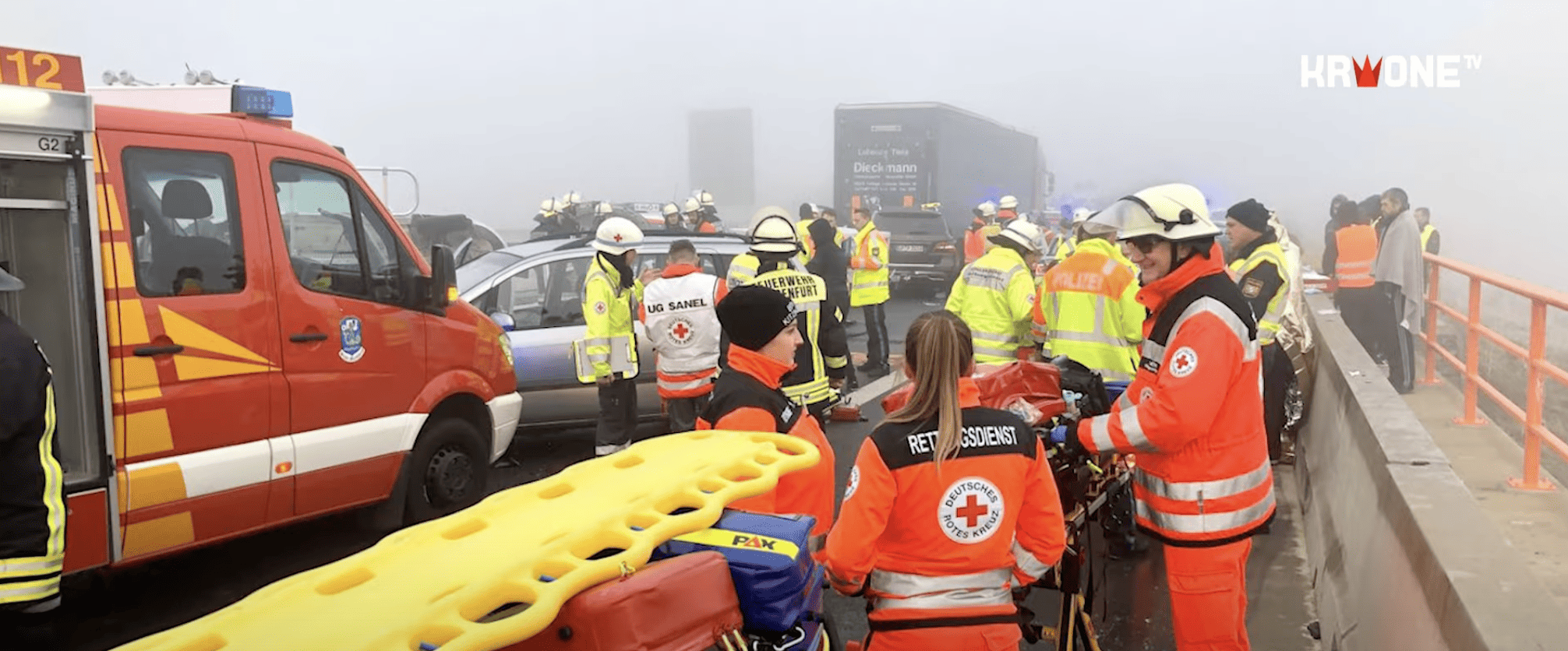 carambol cu 40 de mașini pe o autostradă din germania. zeci de oameni răniți, dintre care doi au murit (video, foto)