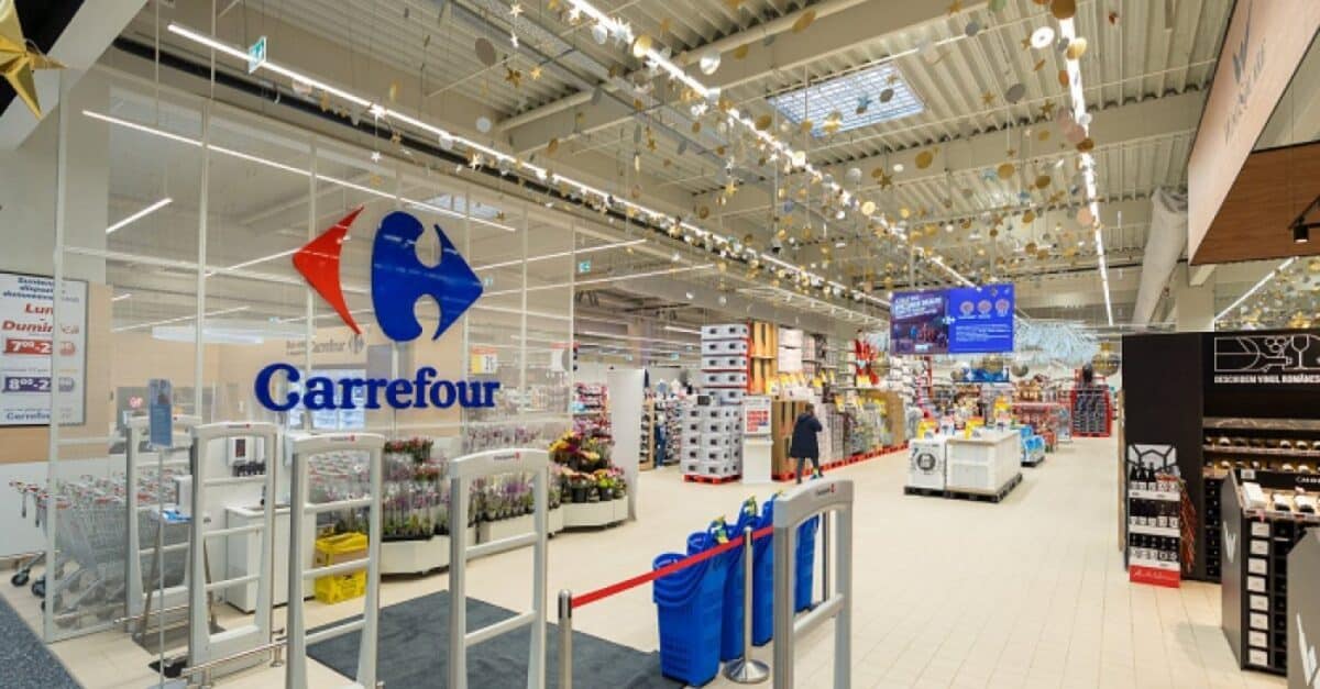 Carrefour retrage din vânzare un sortiment de brânză din cauza suspiciunii de prezență a bacteriei de E. coli