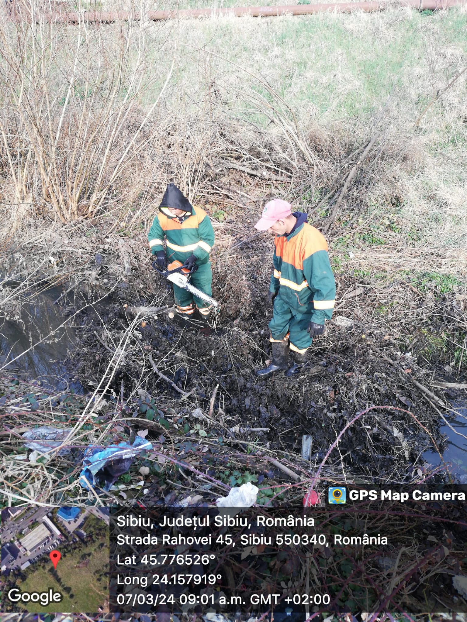 a început curățenia de primăvară la sibiu. au fost adunate 20 de tone de gunoaie (foto)