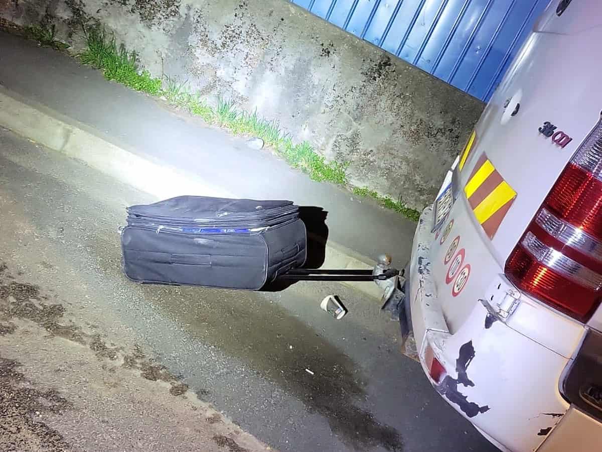 un colet suspect a pus pe jar polițiștii și jandarmii din sibiu. era doar o geantă plină cu gunoi