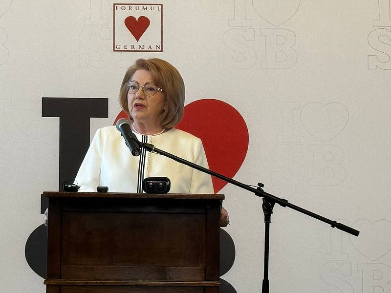 astrid fodor candidează pentru un nou mandat la primăria sibiu. „o fac cu promisiunea că mă voi implica sută la sută în relizarea proiectelor propuse” (live video)