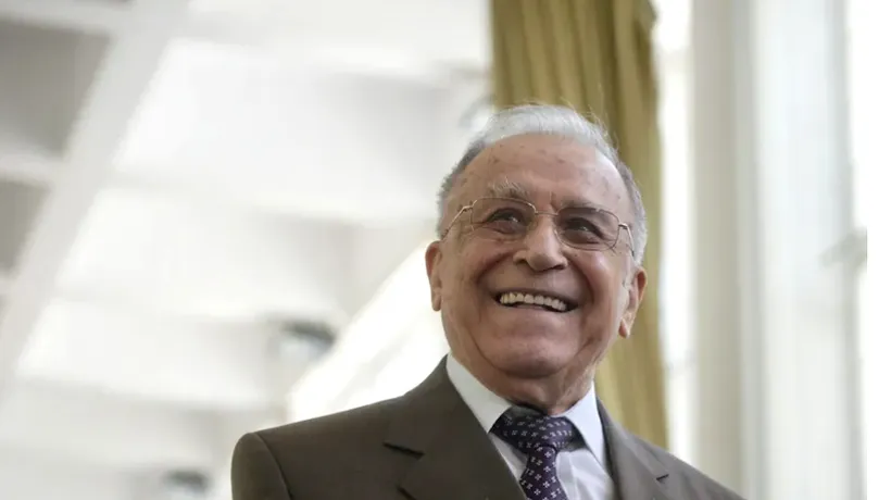 Ion Iliescu despre meme-urile cu el de pe internet: ”Pe unele le apreciez, atâta timp cât au umor”