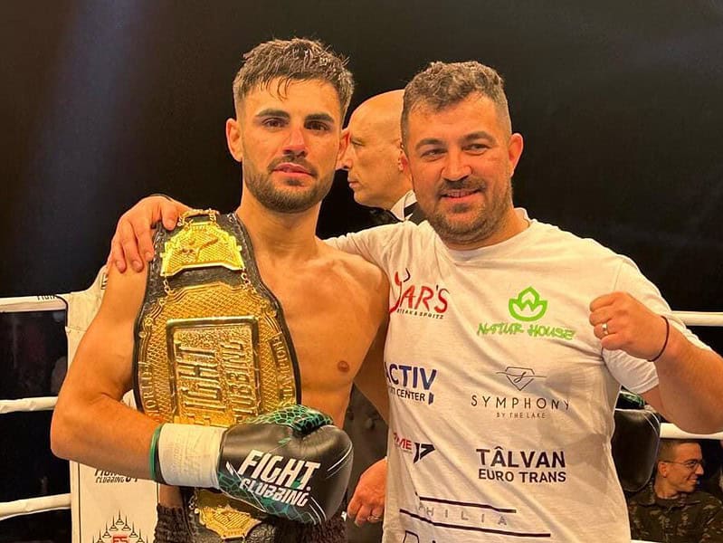 Sibianul Ionuț Popa, aur la Campionatul Mondial din Italia la Fight Clubbing. Antrenorul Alin Bălașa: ”Nu îi mai găsesc adversar în țară”