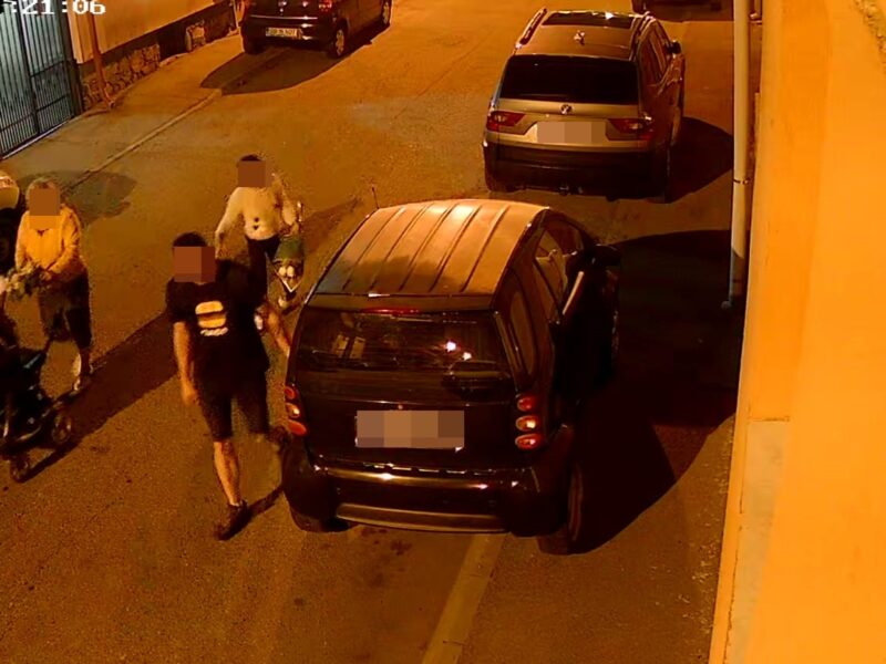 zeci de mașini vandalizate de un bărbat pe o stradă din sibiu. păgubiții l-au prins. ”a zis că le zgâria doar pe cele care îi plăceau” (foto video)