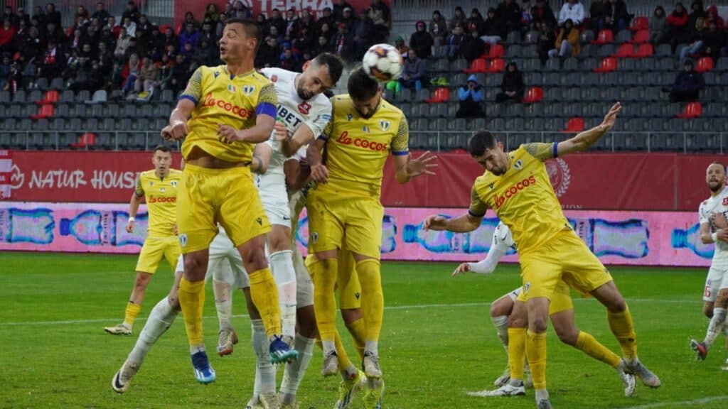 fc hermannstadt câștigă cu petrolul ploiești. sibiul e pe locul 1 în play-out (foto video)