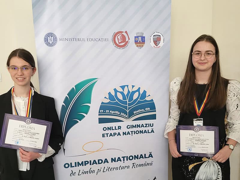 două eleve de la „lazăr”, premiate la olimpiada de limba română. sara și mădălina au luat mențiune (foto)