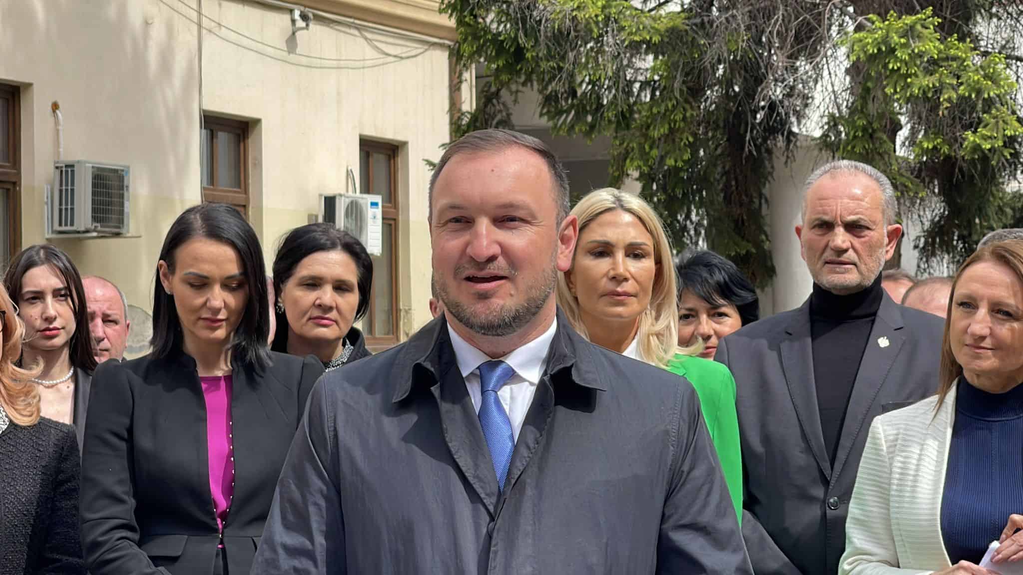 candidații pnl și-au depus sâmbătă candidaturile pentru primăria sibiu și consilul județean (foto video)