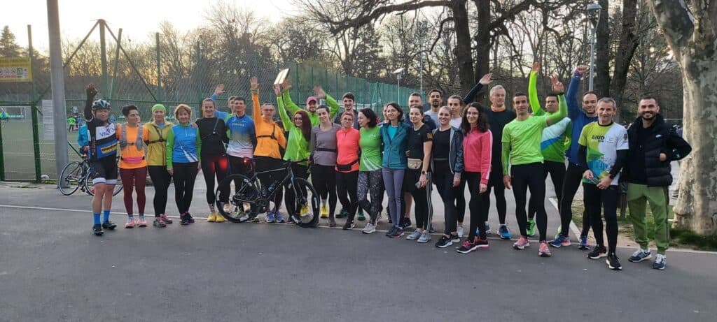 Doi sibieni fac sesiuni de antrenamente pentru cei care participă la Maraton. Trei zile pe săptămână în două locații(foto)