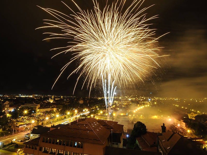 noutățile fits 2024: vom avea focuri de artificii eco și show cu drone inteligente. madrigal concertează în deschiderea festivalului (foto video)