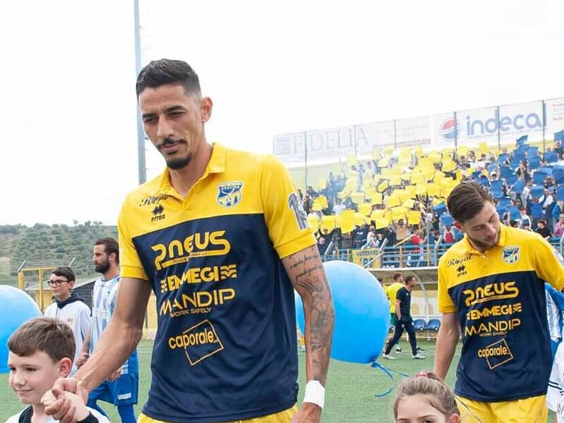 fc hermannstadt a transferat un atacant brazilian care a jucat în liga 4 din italia