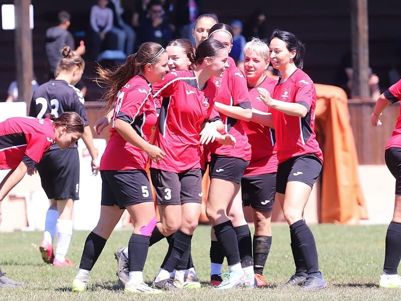 academia de fotbal măgura va juca în superliga feminină de fotbal