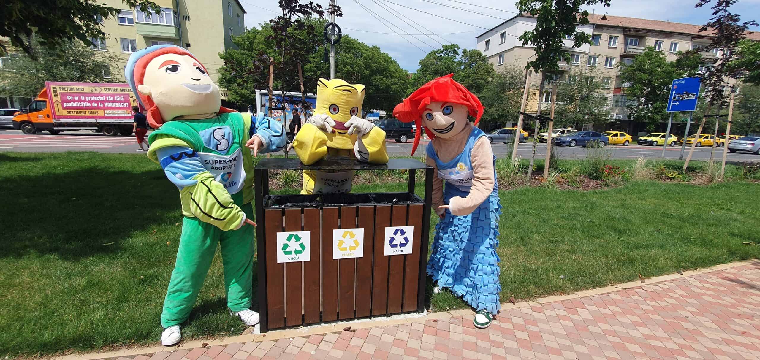 Mascotele Adi Eco au ajuns la 6000 de copii în anul școlar 2023-2024. Miticlă, BioRel, Tanti Rezi, Mărie-Hârtie și PetRică s-au întâlnit cu copiii și de 1 iunie