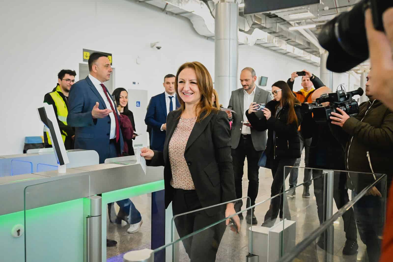 Ce a contat când s-a decis investiția de la aeroport. Daniela Cîmpean: „Există potențial de creștere, iar dacă nu se făcea acum, nu se mai făcea deloc”