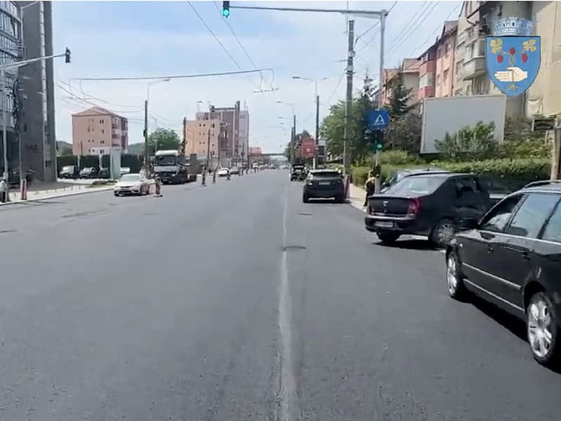 cea mai importantă arteră din mediaș a fost reabilitată și asfaltată complet (video foto)