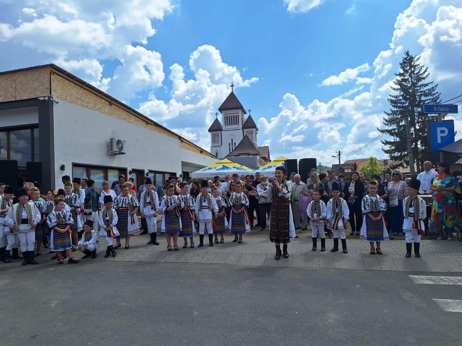 Tradiția jocului de Țuru s-a păstrat și în acest an la Mediaș (foto)