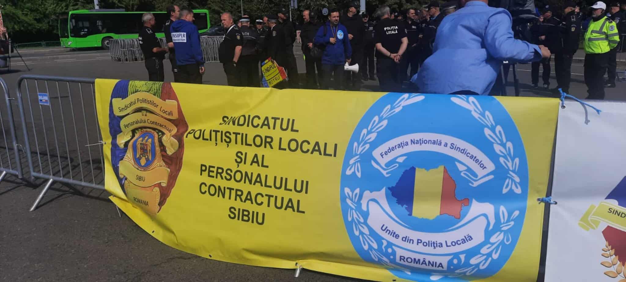 Sindicaliștii din Poliția Locală protestează în Capitală. Zece agenți din Sibiu au mers la miting (foto)