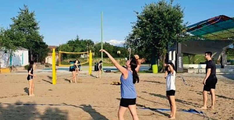 champions sibiu organizează cupa green hill la volei pe plajă