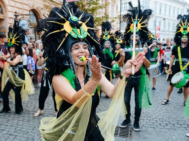 ovații în picioare minute în șir la avanpremiera mondială carmen de bizet