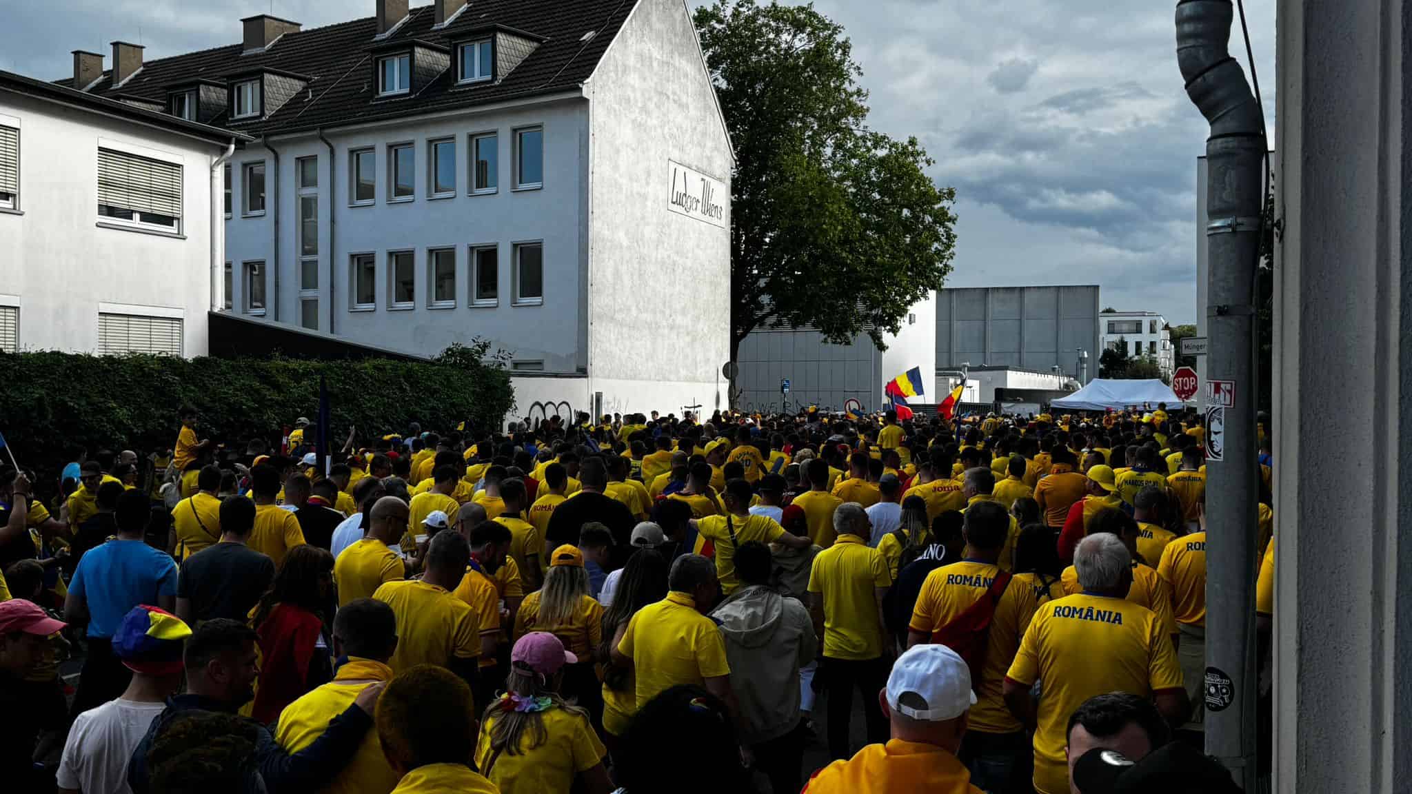 live video foto euro 2024: peste 30.000 de români au invadat koln-ul la meciul româniei. belgia învinge cu 2-0!