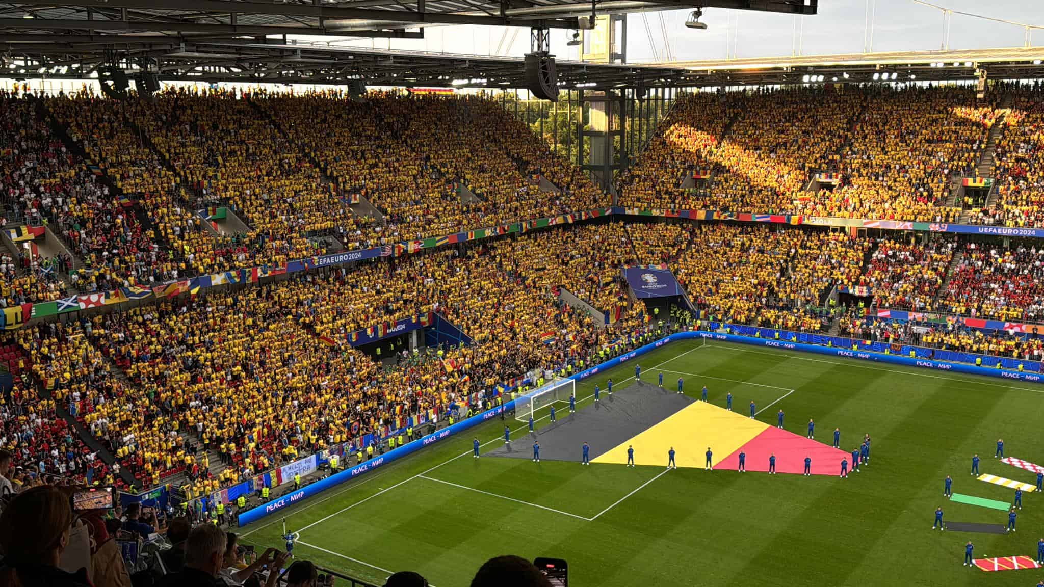 live video foto euro 2024: peste 30.000 de români au invadat koln-ul la meciul româniei. belgia învinge cu 2-0!