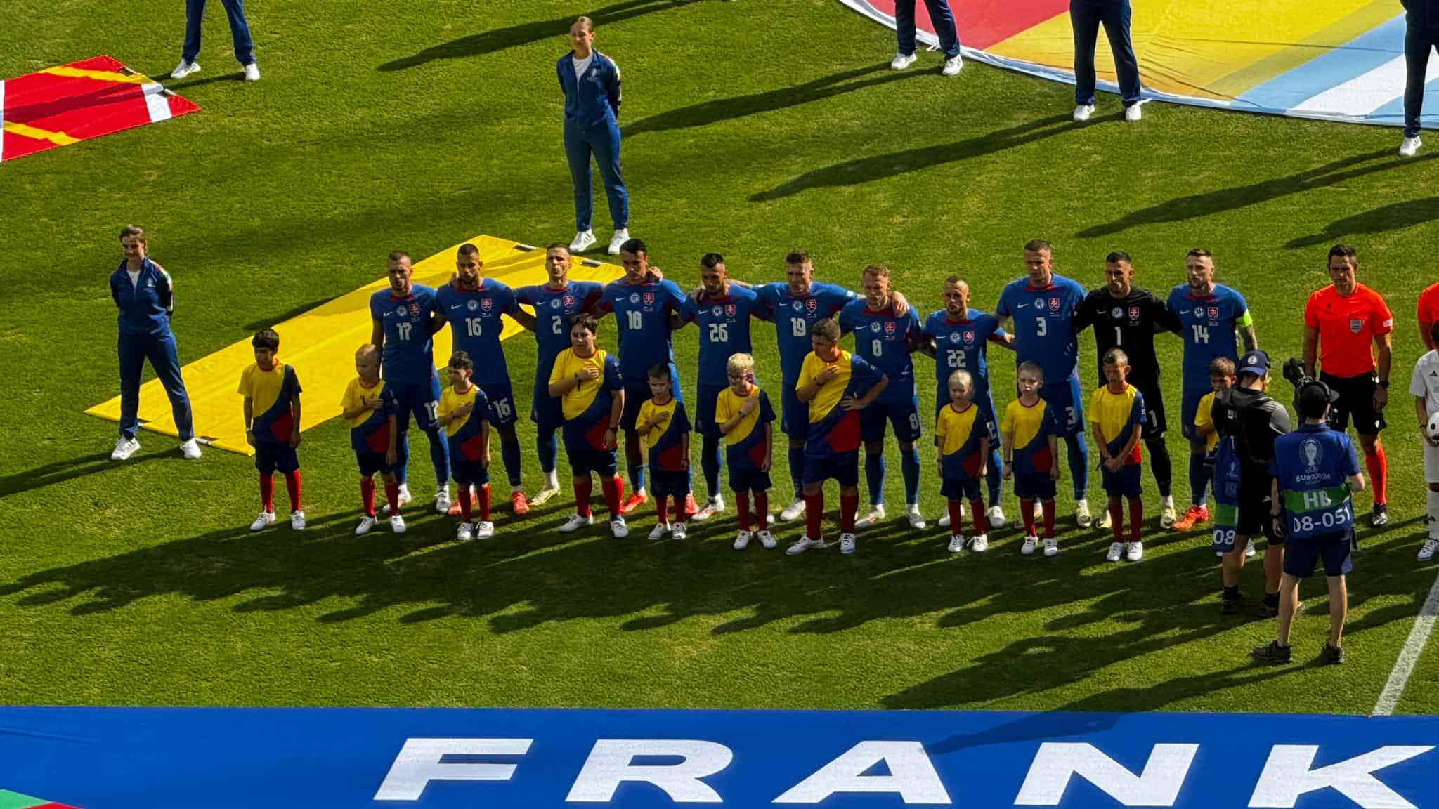 LIVE TEXT Peste 30.000 de români, printre care și sibieni sunt la Frankfurt ca să susțină ”tricolorii”. România - Slovacia 1-1 și ”tricolorii” merg în optimile de finală de pe primul loc în grupă (video, foto)