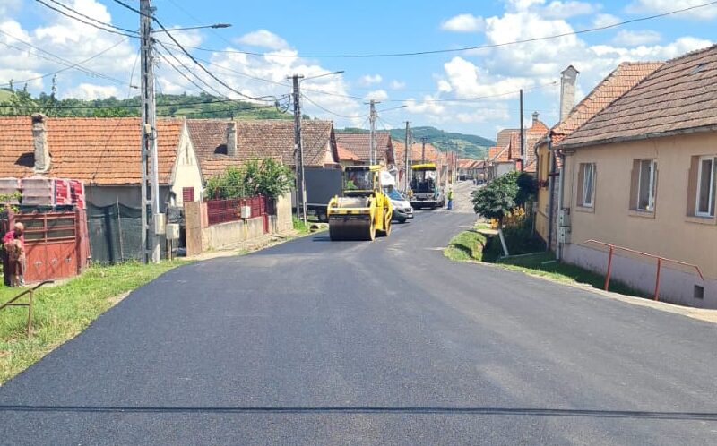 lucrări pentru îmbunătățirea infrastructurii rutiere în această săptămână pe drumurile din județul sibiu