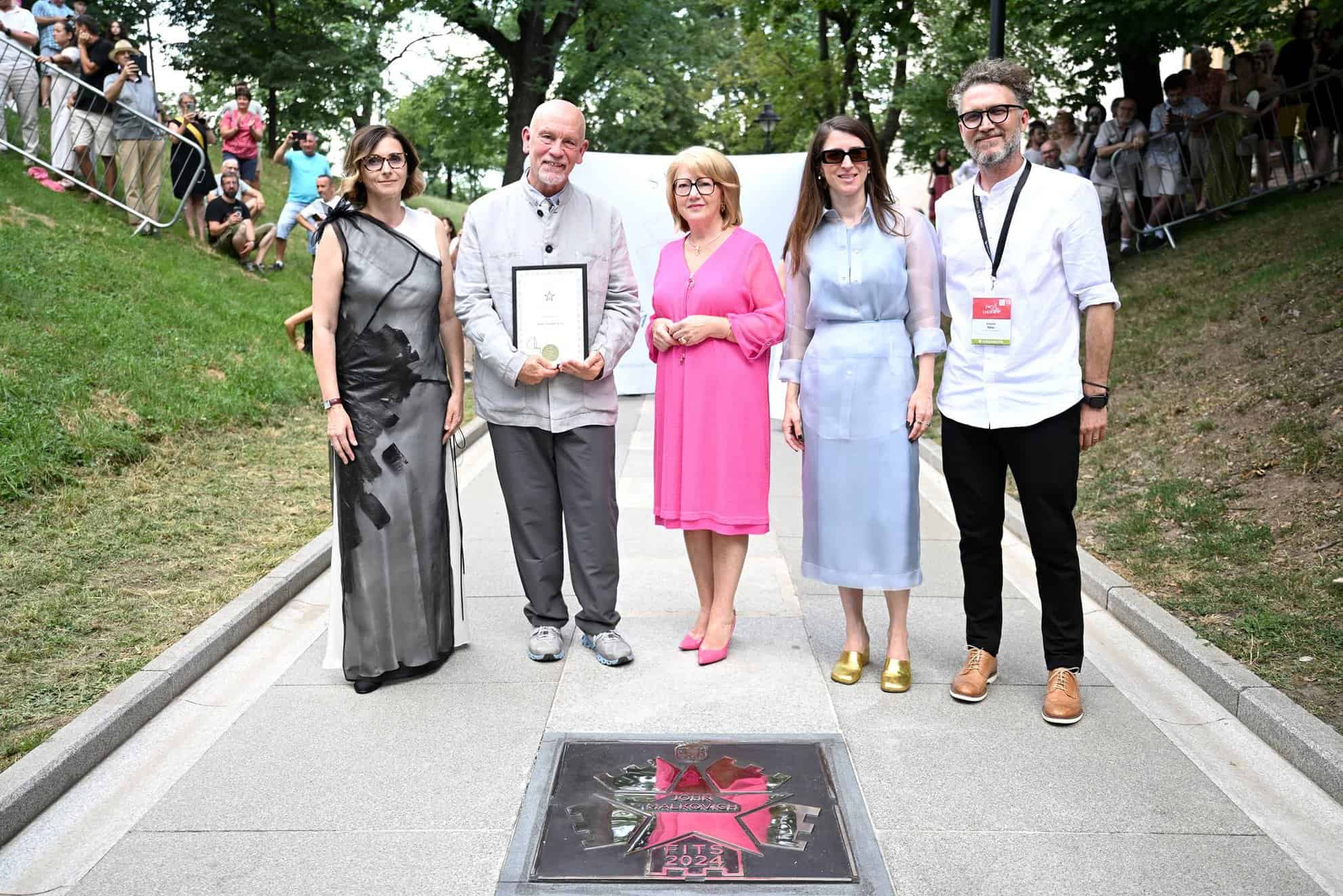 Astrid Fodor, la ceremonia de decernare a stelelor pe Aleea Celebrităților. „Sibiul câștigă an de an prieteni”