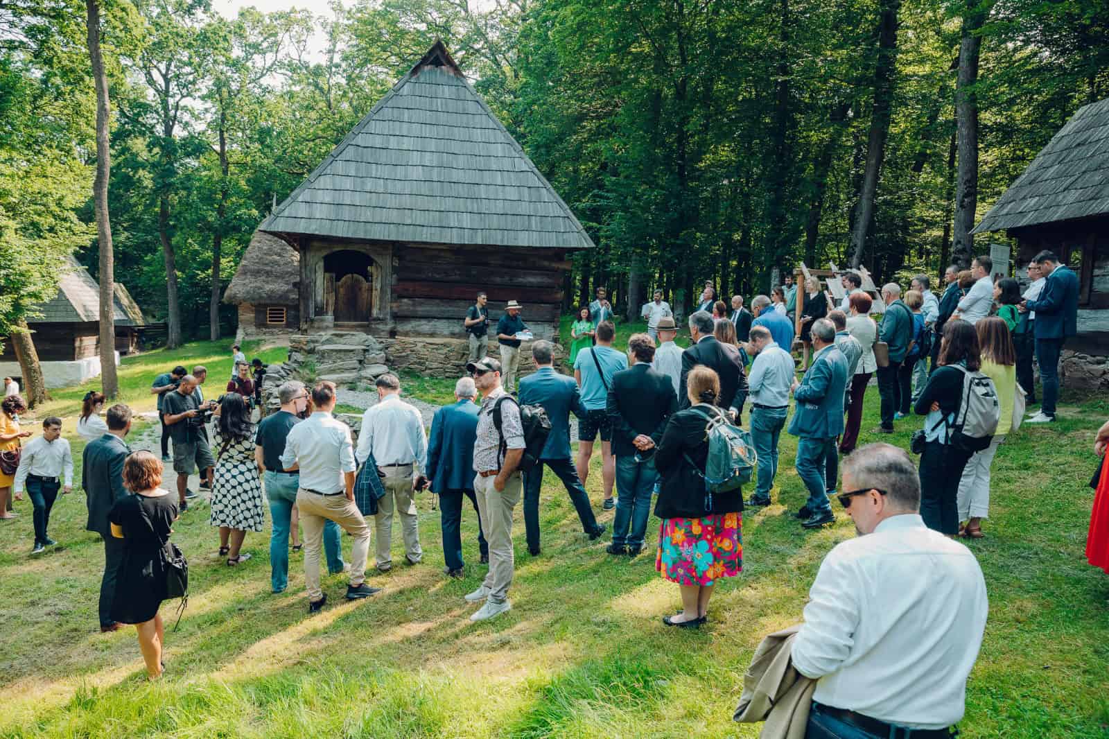 Județul Sibiu, exemplu în România: Daniela Cîmpean despre renașterea vieții culturale în localități, cu bani de la Consiliul Județean