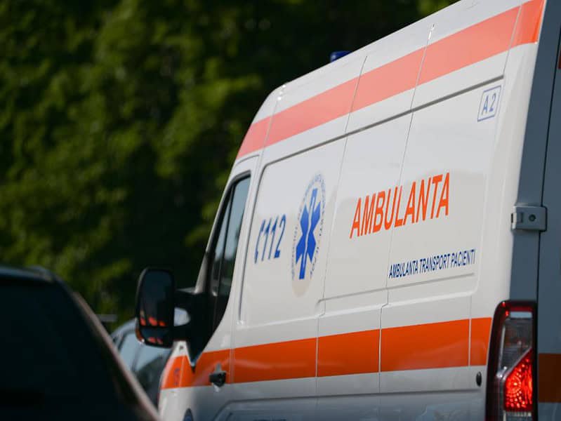 băiat de 19 ani mort după ce s-a răsturnat cu mașina pe dn1, la limita dintre județele sibiu și brașov.