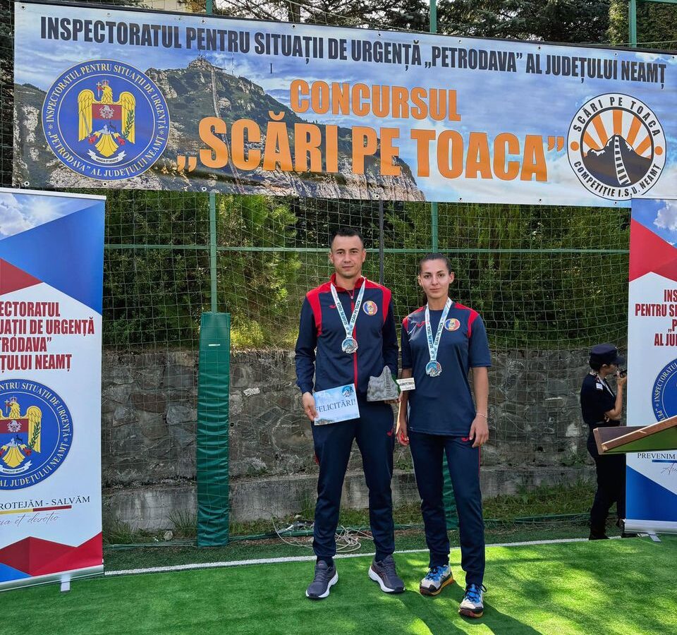 Pompierii sibieni pe podium la competiția ”Scări pe Toacă” din Neamț (foto)