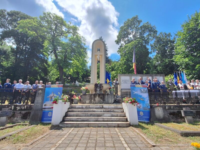 ceremonialuri militare și religioase dedicate zilei eroilor la mediaș (foto)