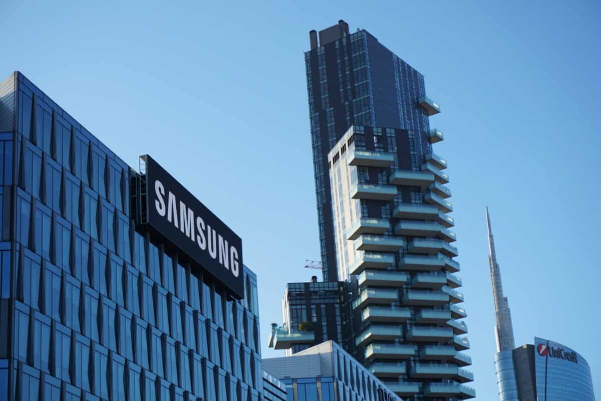 angajații samsung au intrat în grevă