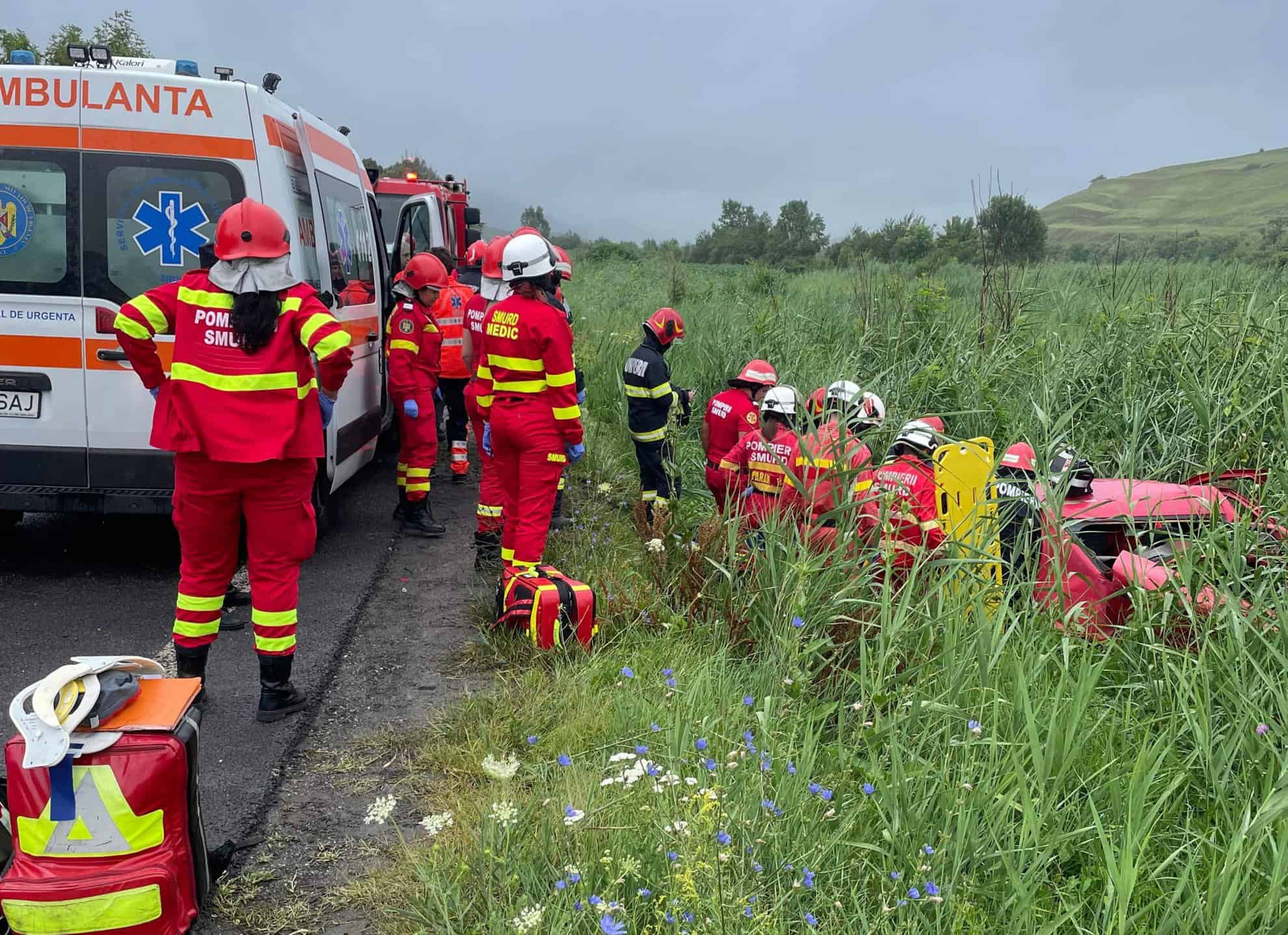 accident grav între două mașini și un tir pe dn14 între ruși și șeica mare (video, foto)