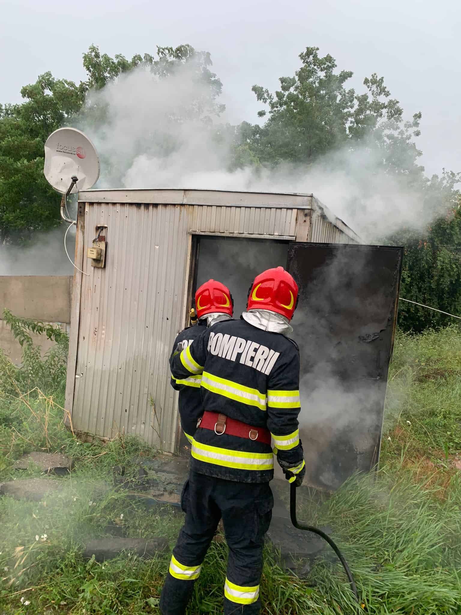 container locuință incendiat la mediaș