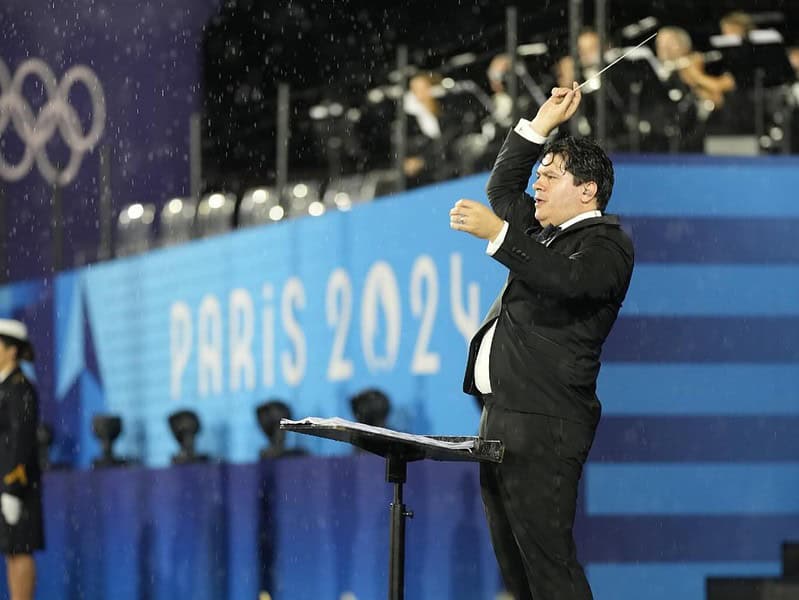 un dirijor român a condus orchestra la ceremonia de deschidere a jocurilor olimpice de la paris