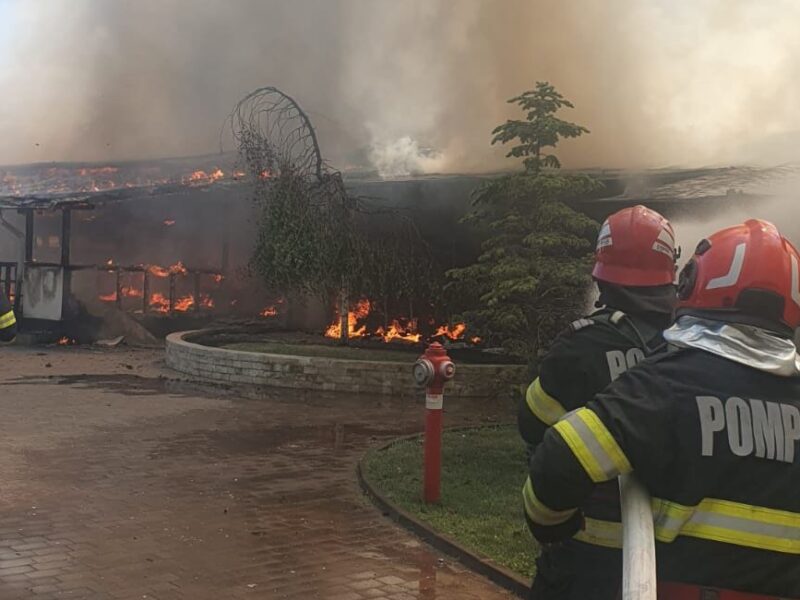 incendiu devastator la unul dintre cele mai cunoscute restaurante din județul vâlcea (foto)