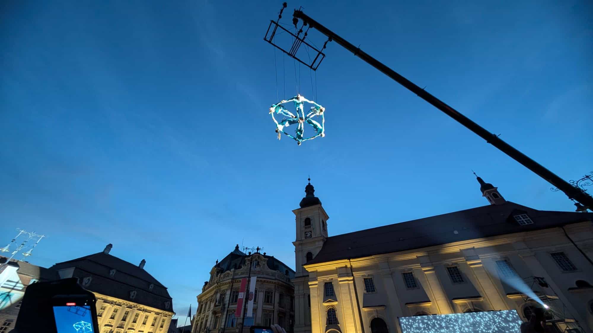 O frenezie de spectacole stradale au încheiat FITS 2024 în centrul Sibiului (video, foto)